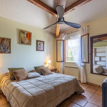 Landsted Provencal Grospierres
