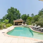 Provencal בית כפרי