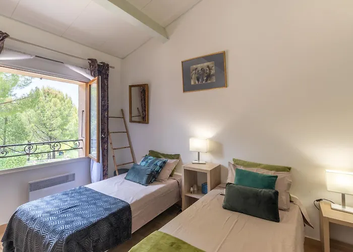 Landhaus Provencal Grospierres